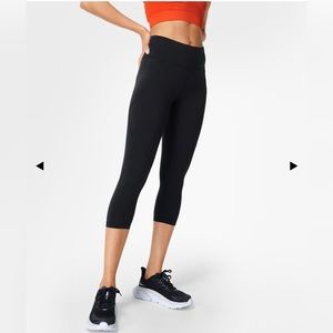Power Cropped Workout Leggings